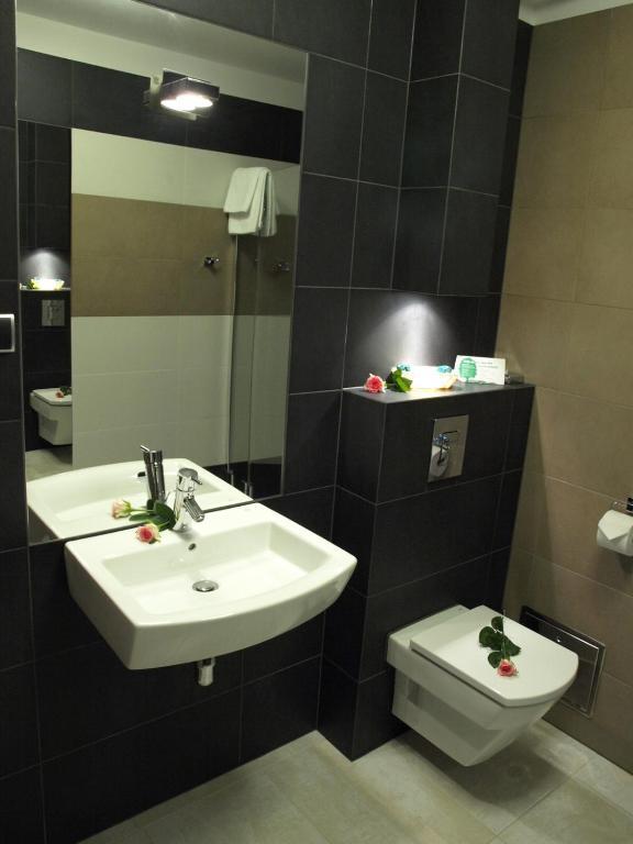Hotel Неполомице Стая снимка